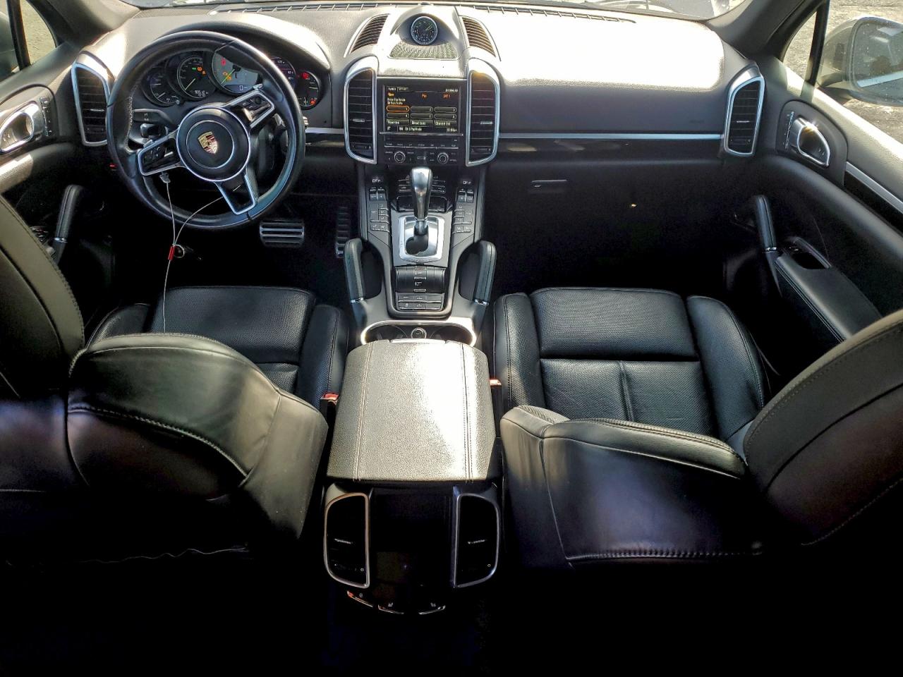 2016 Porsche Cayenne Se Hybrid VIN: WP1AE2A22GLA60032 Lot: 97136275