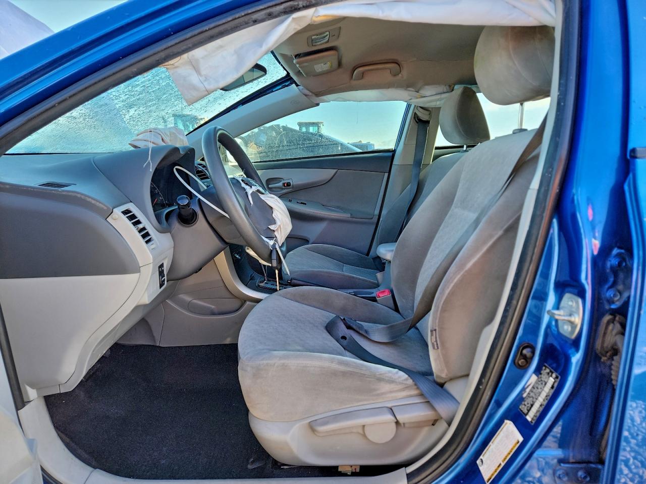 2009 Toyota Corolla Base VIN: JTDBL40EX9J032819 Lot: 94695815