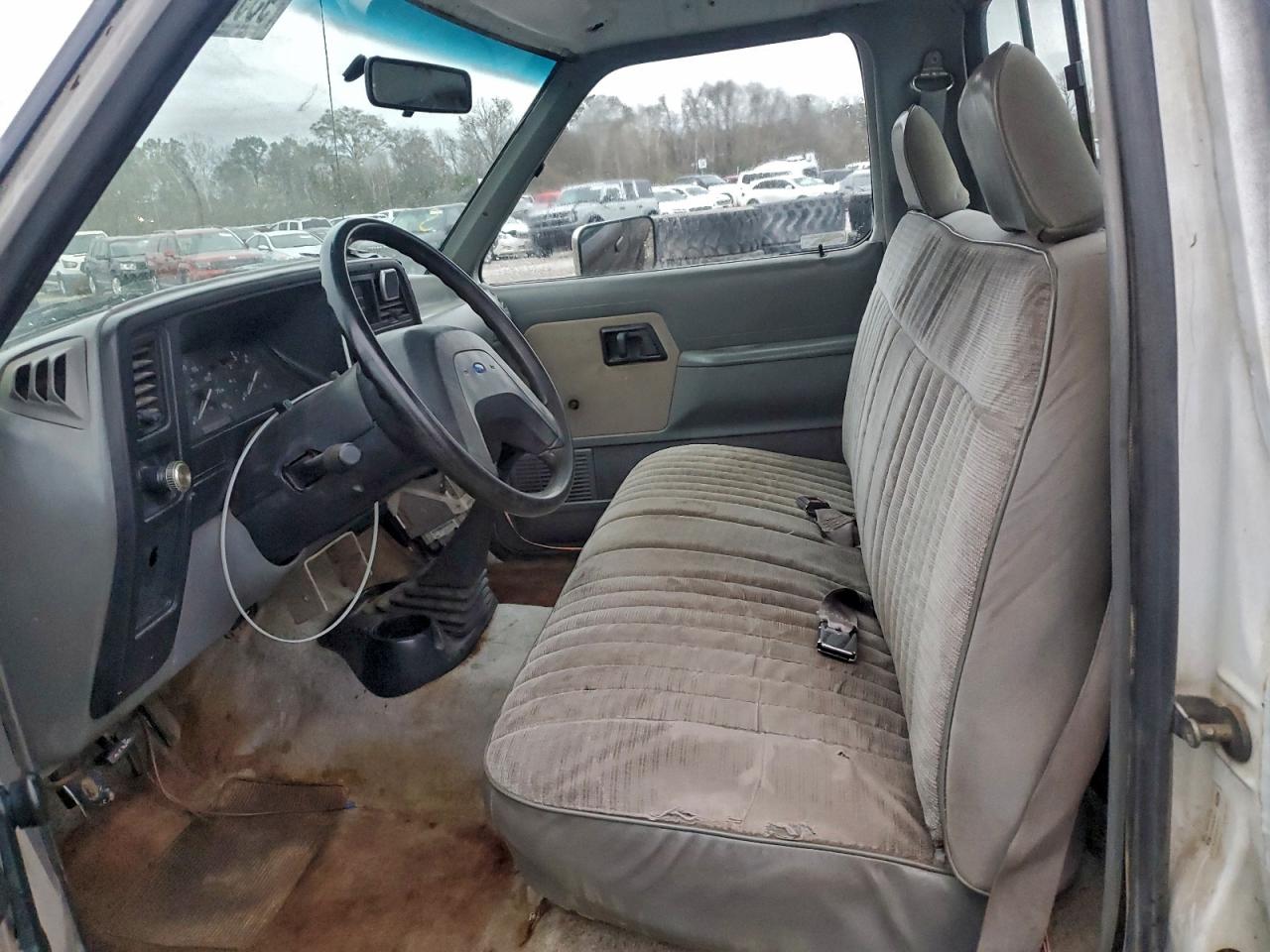 1992 Ford Ranger VIN: 1FTCR11T3NTA13994 Lot: 93901595