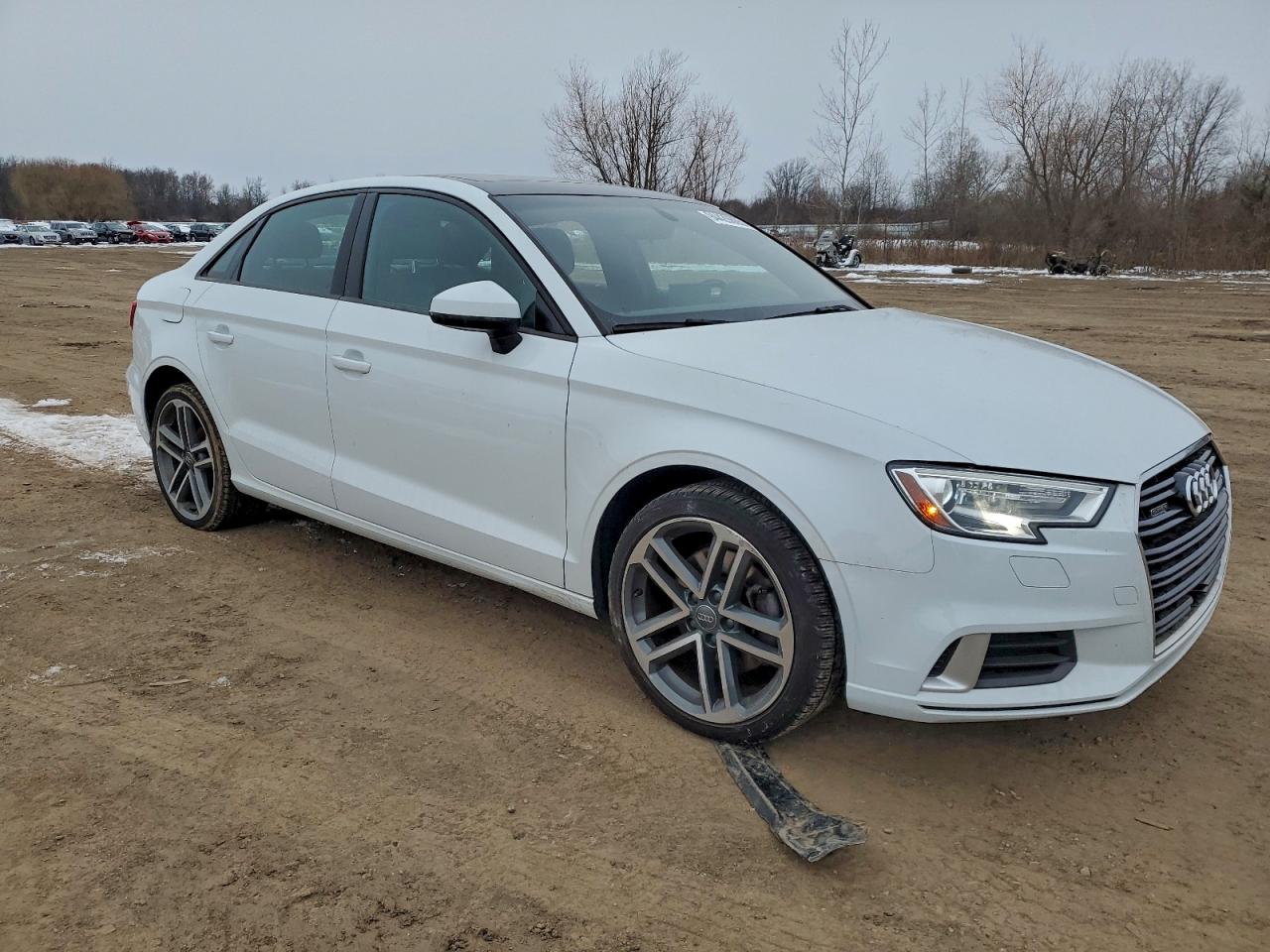 Фото: WAUB8GFF2H1029007