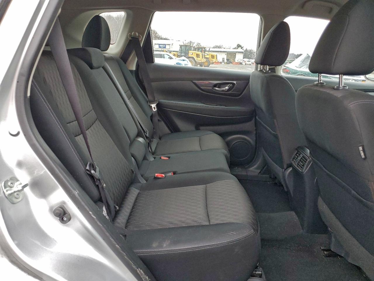 2018 Nissan Rogue S VIN: KNMAT2MV4JP540585 Lot: 96101565