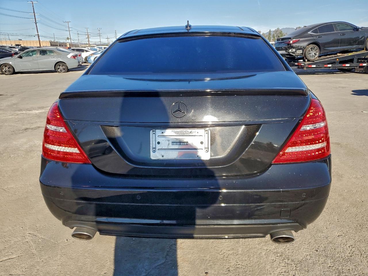 2008 Mercedes-Benz S 550 VIN: WDDNG71X08A215122 Lot: 94490825