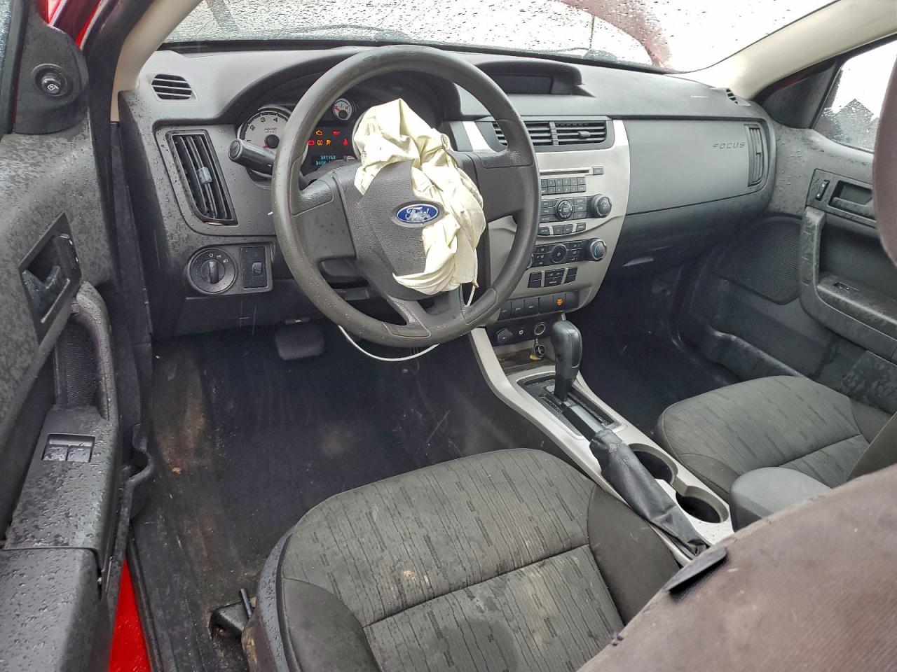 2008 Ford Focus Se VIN: 1FAHP33N78W122392 Lot: 97593905