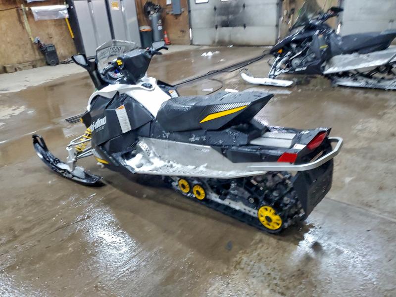 2012 SKIDOO 600