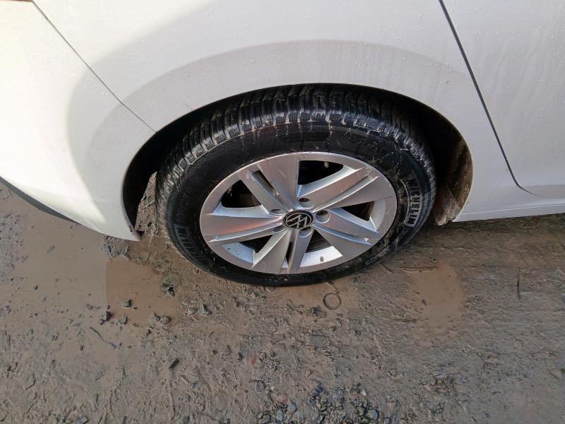 2021 VOLKSWAGEN GOLF 1.5 TSI 150 LIFE 5DR