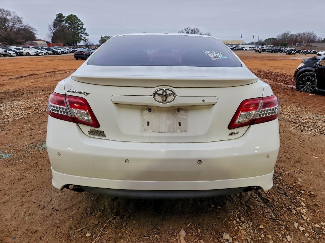 2011 Toyota Camry Base VIN: 4T1BF3EK8BU598414 Lot: 94934505