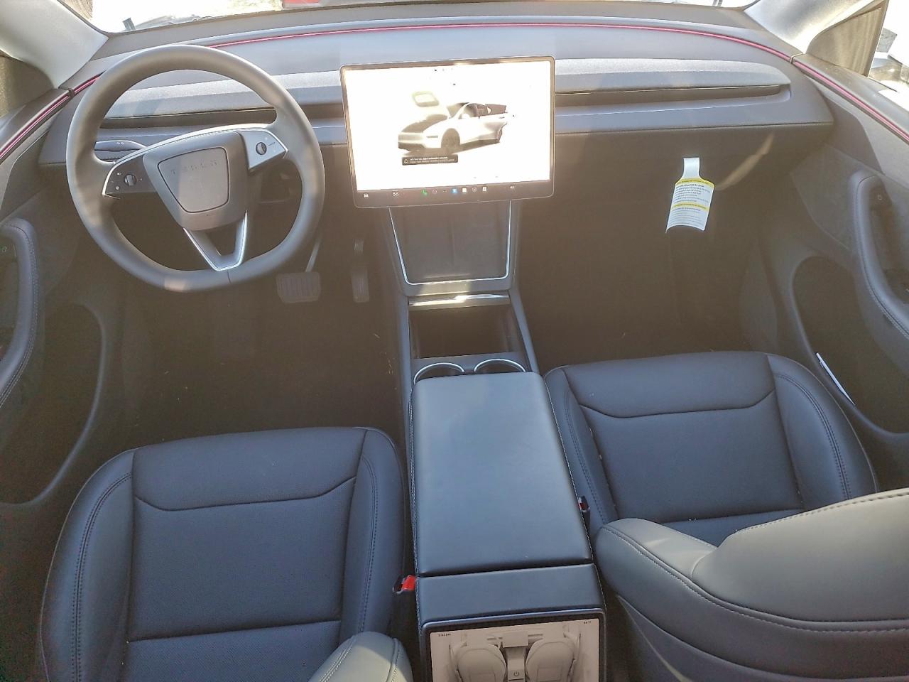 2026 Tesla Model Y VIN: 7SAYGDED8TF406943 Lot: 94000875