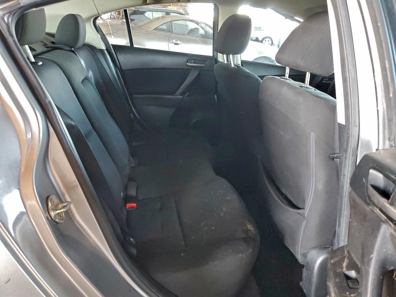 2011 Mazda 3 I VIN: JM1BL1VF6B1482263 Lot: 94212635