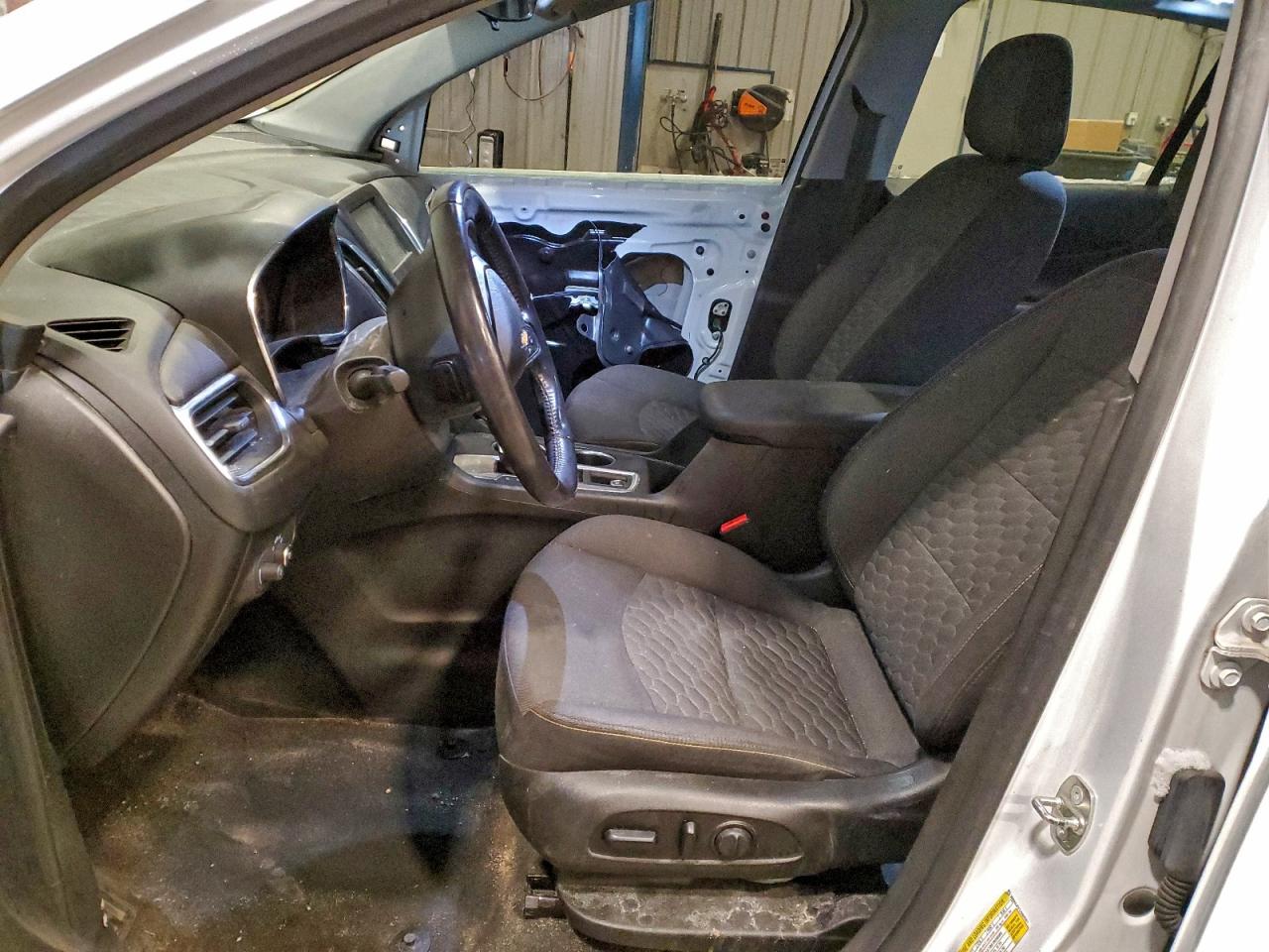 2018 Chevrolet Equinox Lt VIN: 3GNAXJEV7JS609307 Lot: 94563845