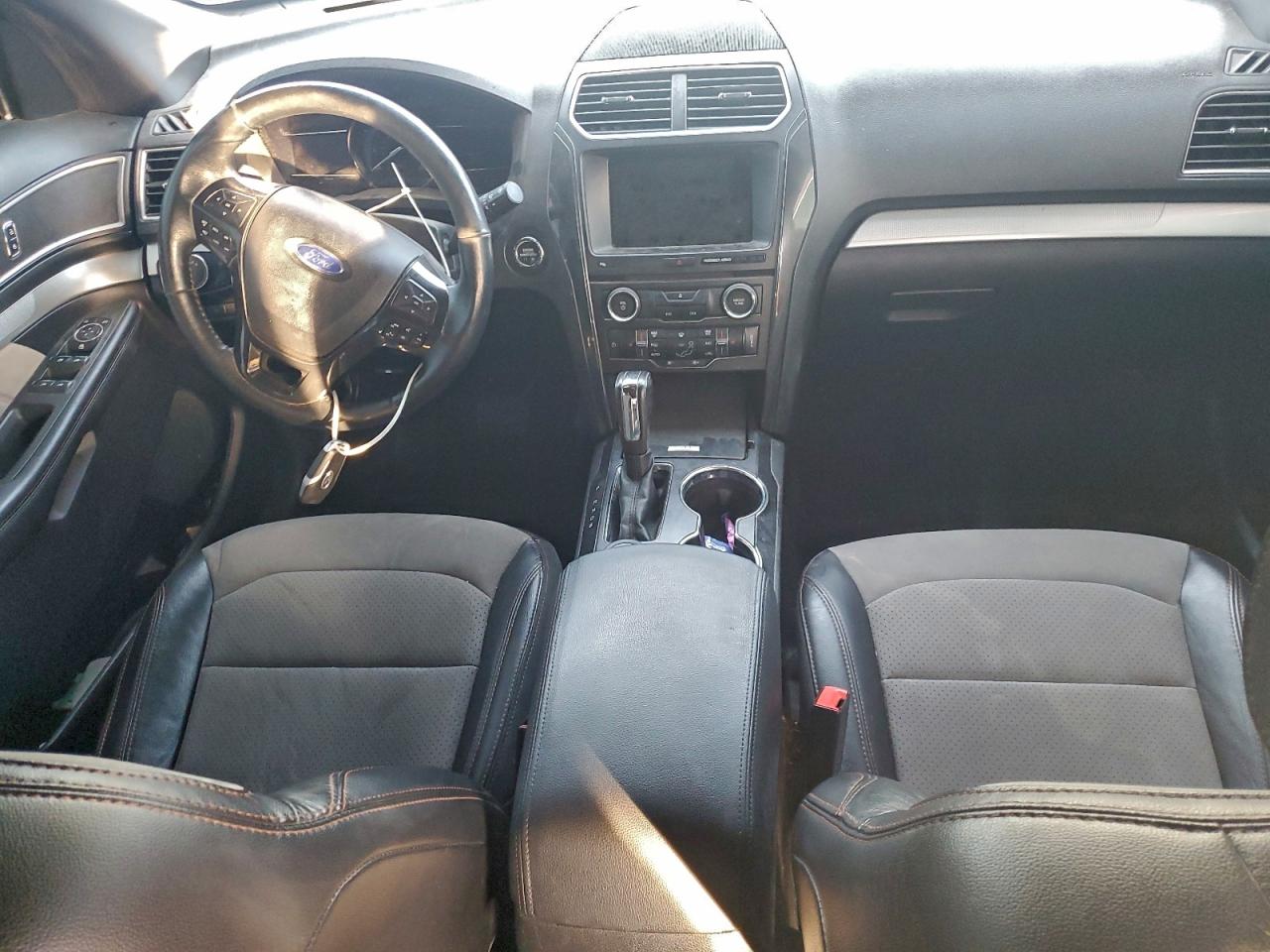 2017 Ford Explorer Xlt VIN: 1FM5K8D88HGC13226 Lot: 94689365