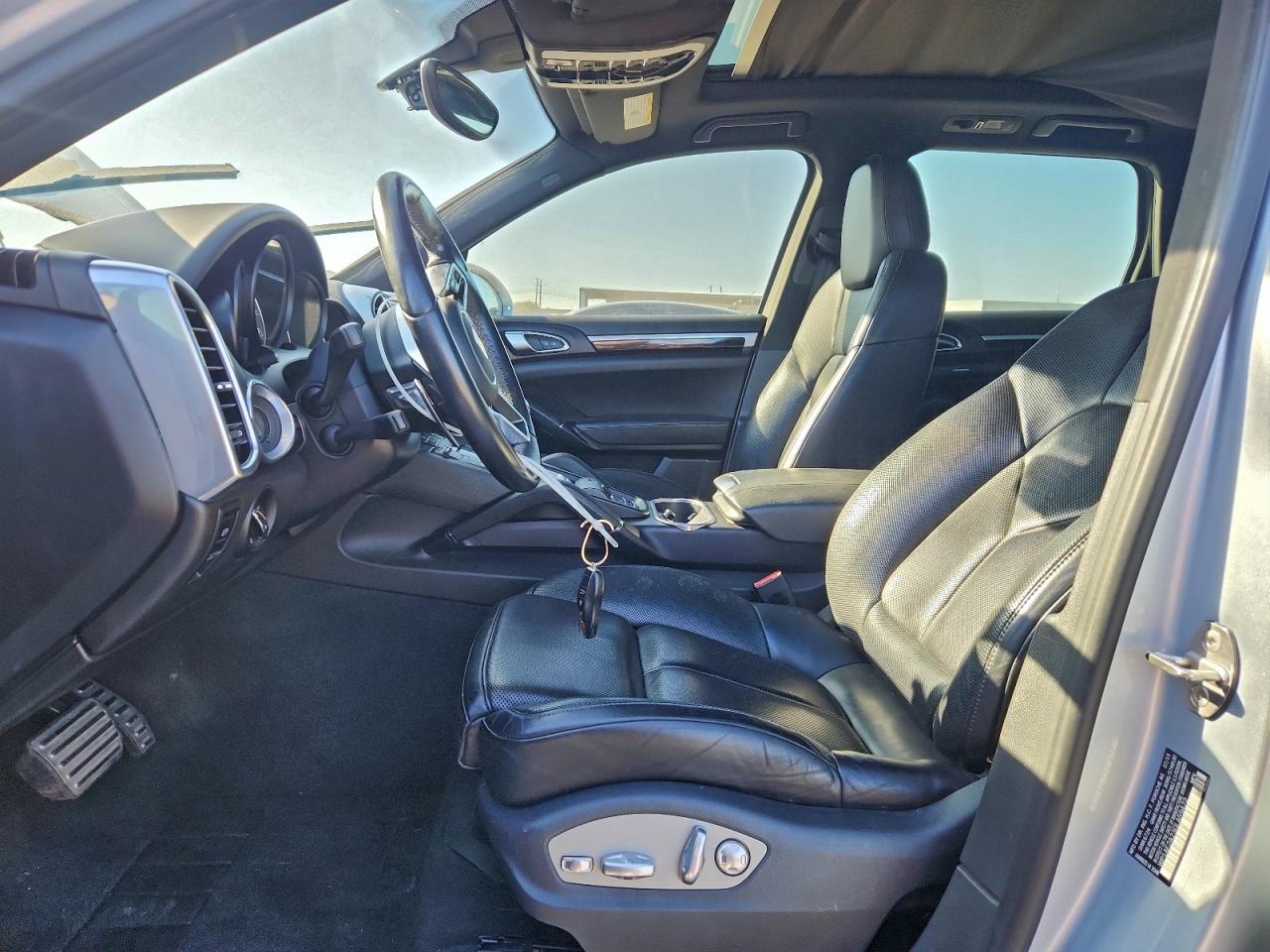 2016 Porsche Cayenne Hybrid Se VIN: WP1AE2A23GLA59472 Lot: 95759035