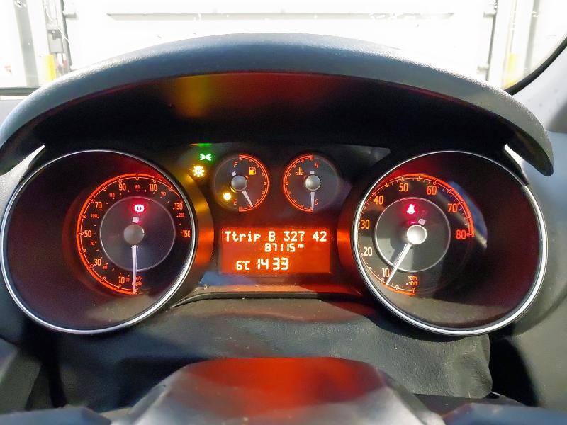 2014 FIAT PUNTO 1.4 EASY 3DR