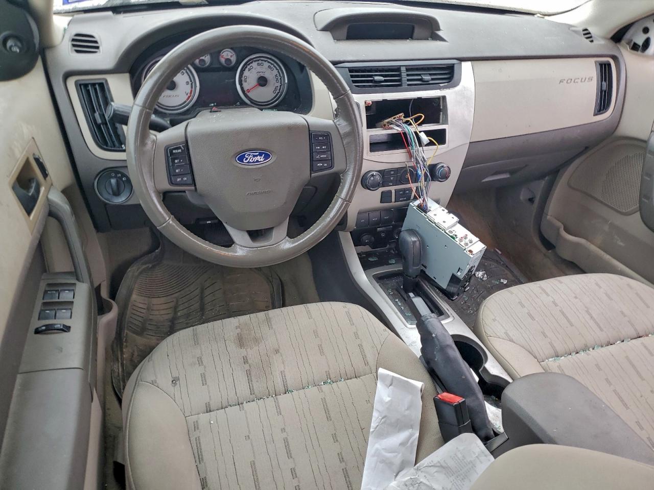 2008 Ford Focus Se VIN: 1FAHP35N58W208331 Lot: 95305275