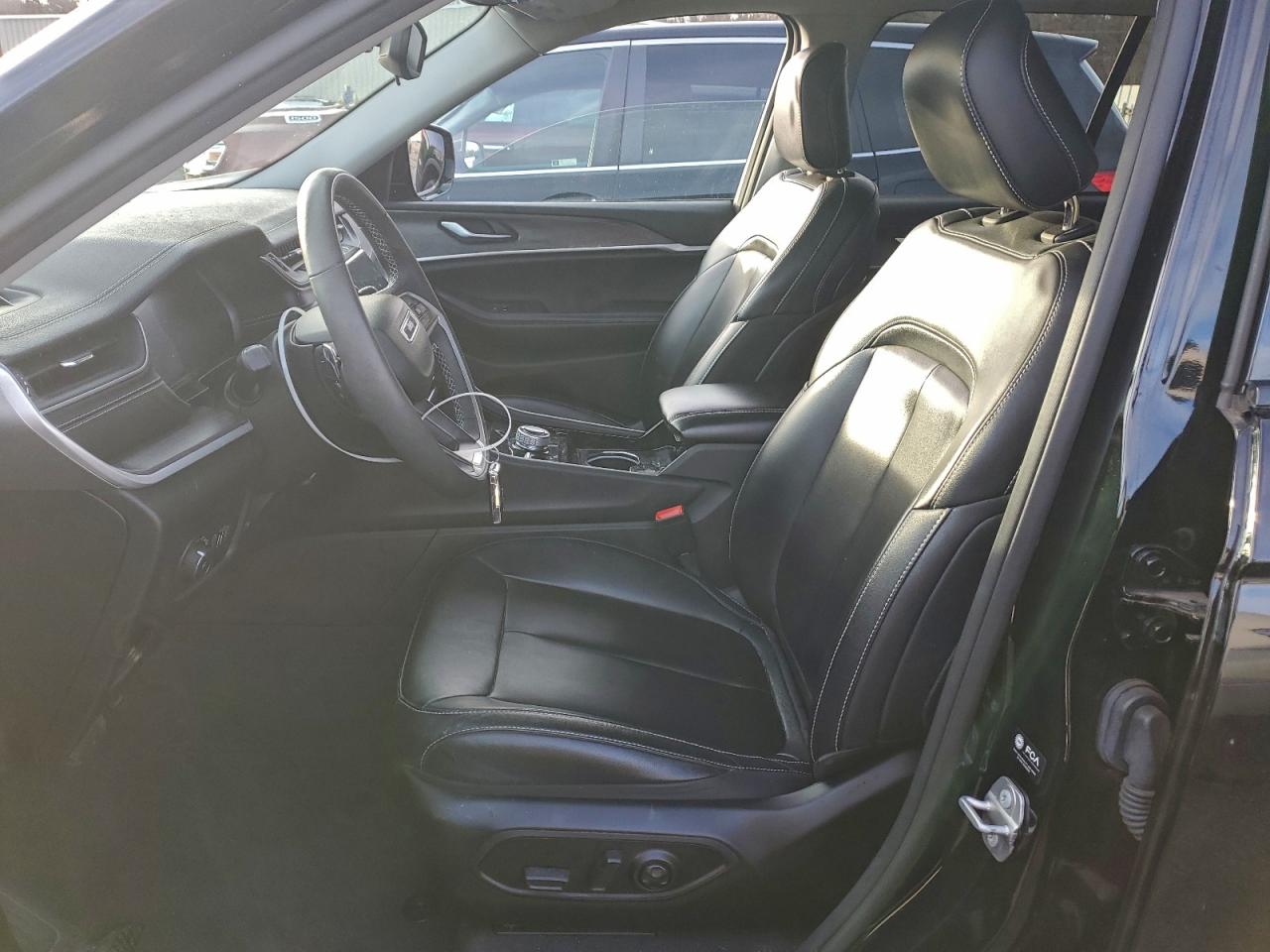 2023 Jeep Grand Cherokee Limited VIN: 1C4RJHBGXPC517733 Lot: 95926905