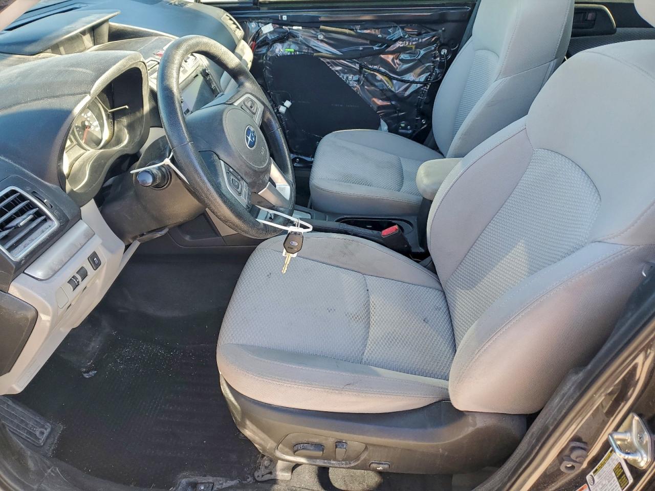 2018 Subaru Forester 2.5I Premium VIN: JF2SJAEC0JH411384 Lot: 95200005