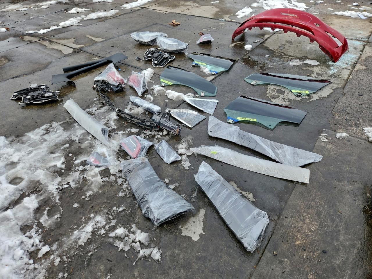 2018 Tesla Model 3 VIN: 5YJ3E1EB3JF119890 Lot: 94920425