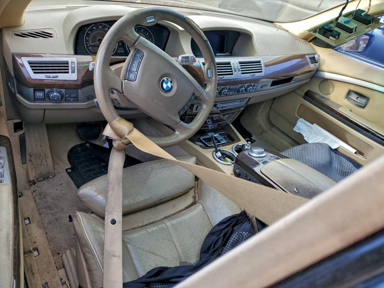 Фото: WBAHN83577DT66709