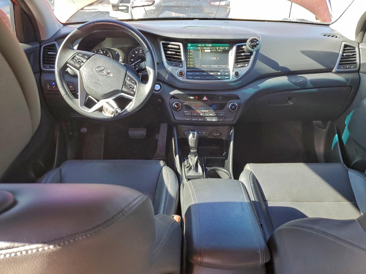 2016 Hyundai Tucson Limited VIN: KM8J33A28GU215850 Lot: 96711945