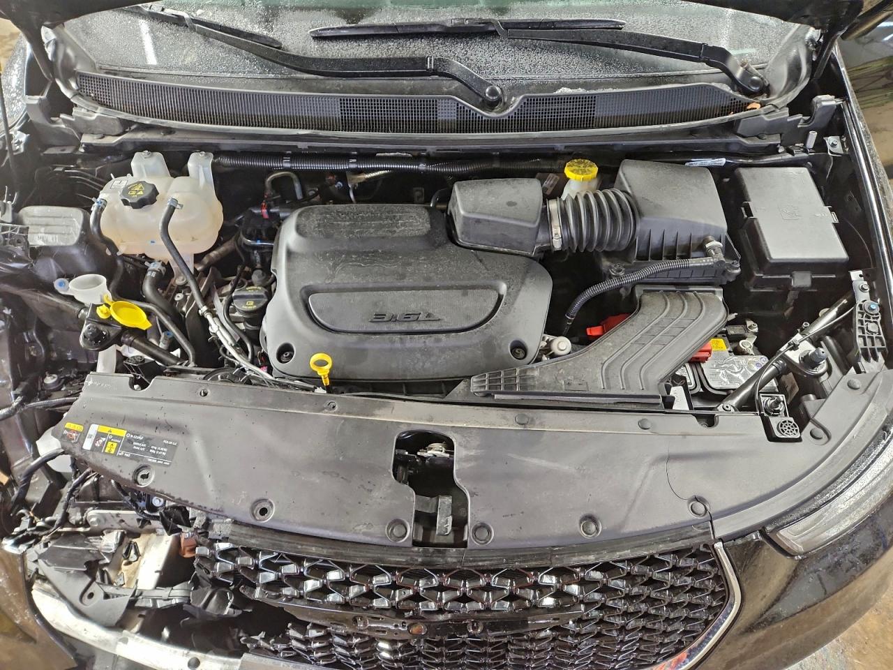 2025 Chrysler Pacifica Select VIN: 2C4RC1BG8SR611563 Lot: 95725335