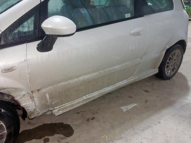 2012 FIAT PUNTO 1.4 GBT 3DR