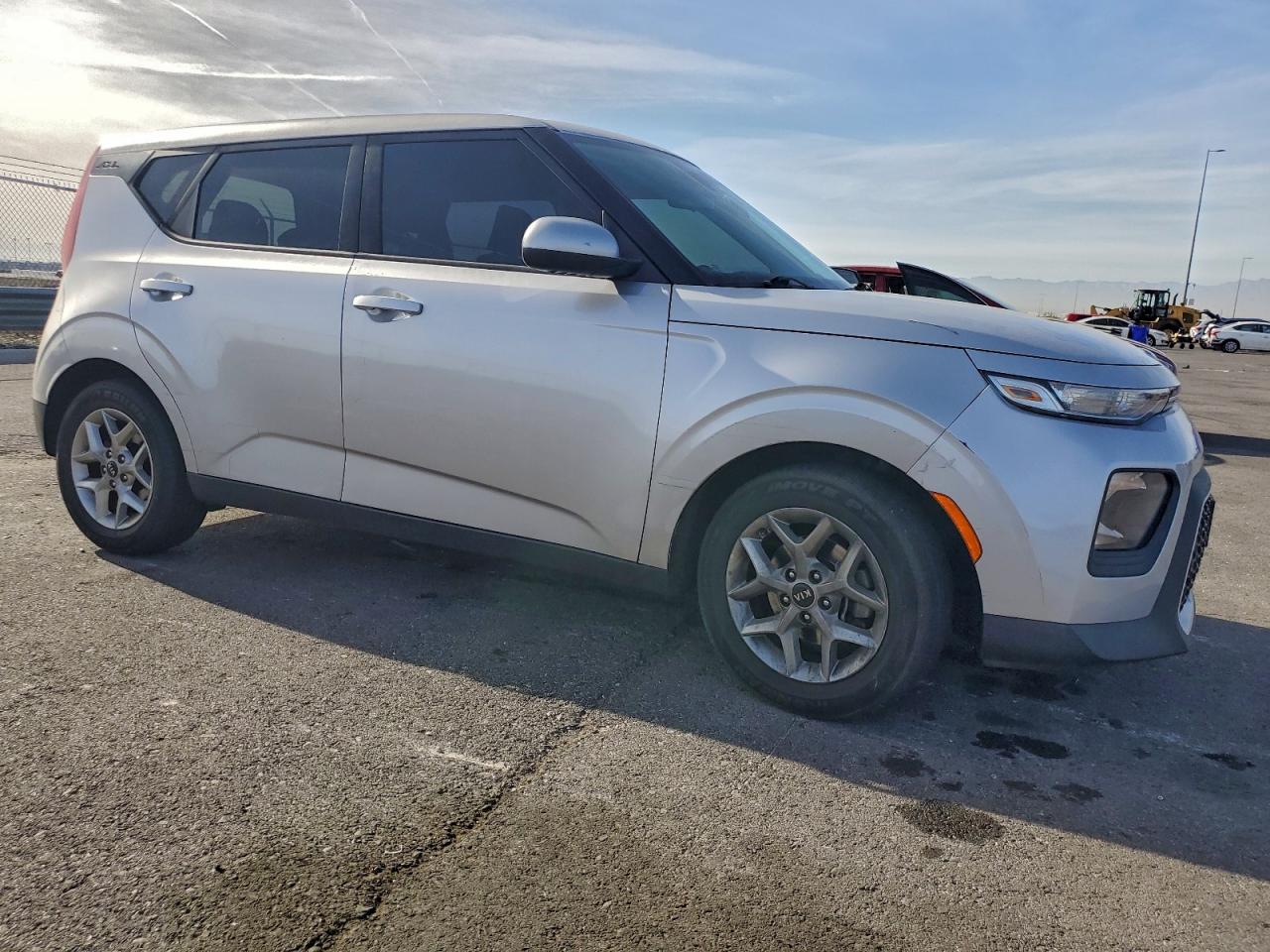 2020 Kia Soul Lx VIN: KNDJ23AU7L7027709 Lot: 95777545