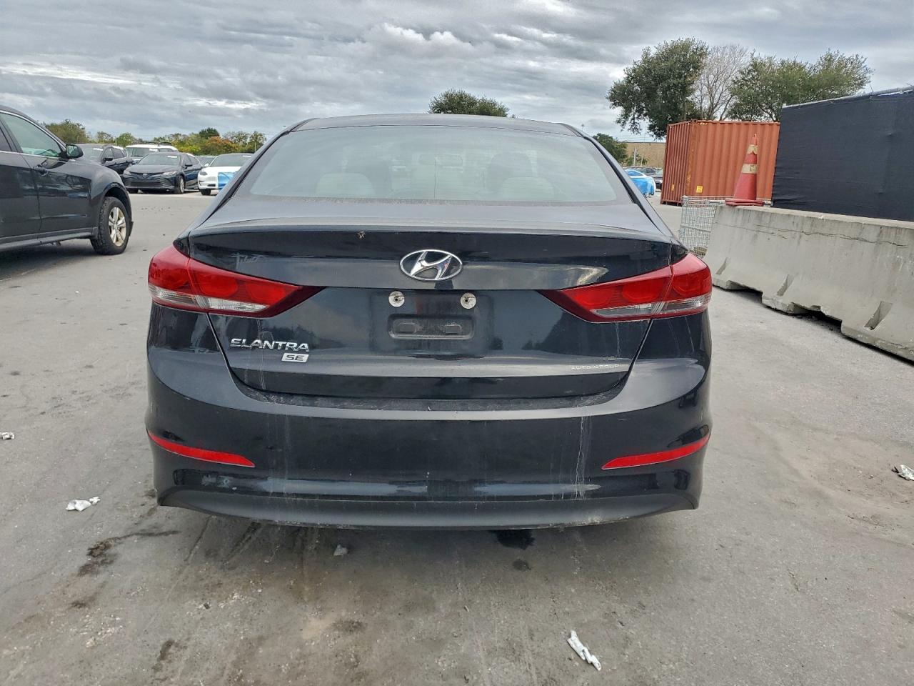 2018 Hyundai Elantra Se VIN: 5NPD74LF8JH318473 Lot: 94017735