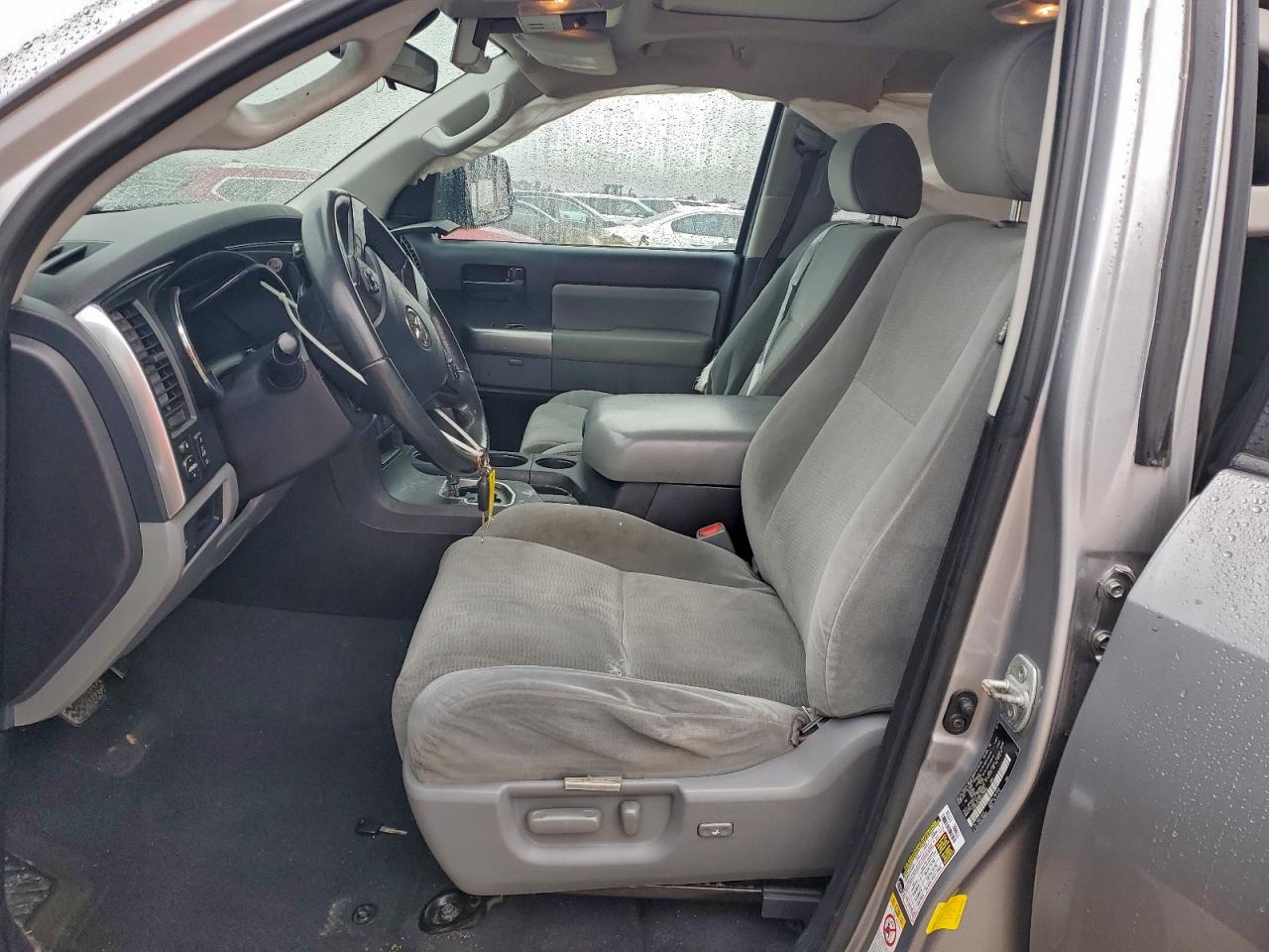 2019 Toyota Sequoia Sr5 VIN: 5TDBY5G10KS170694 Lot: 94567485