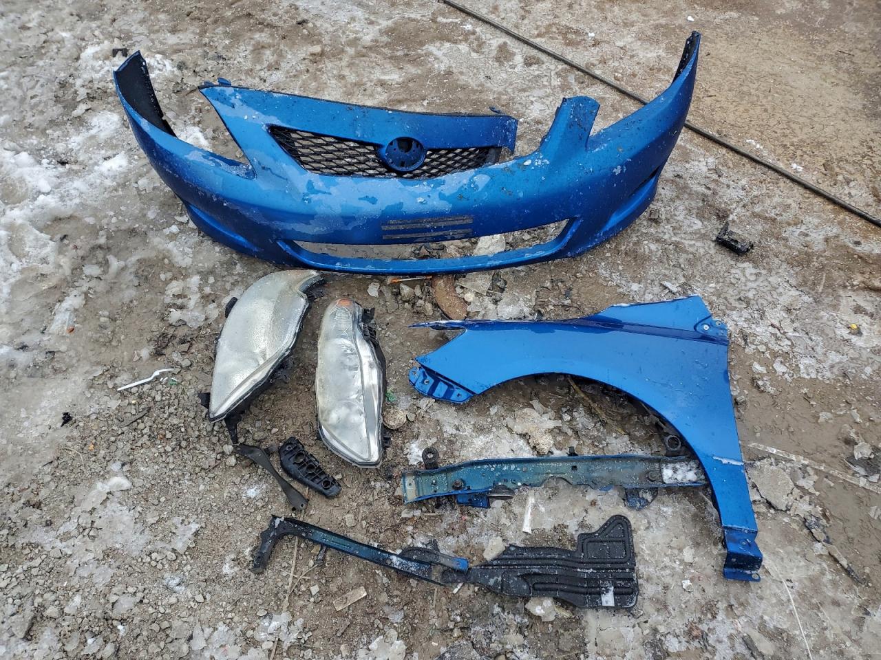 2010 Toyota Corolla Base VIN: 1NXBU4EE0AZ237859 Lot: 94072275