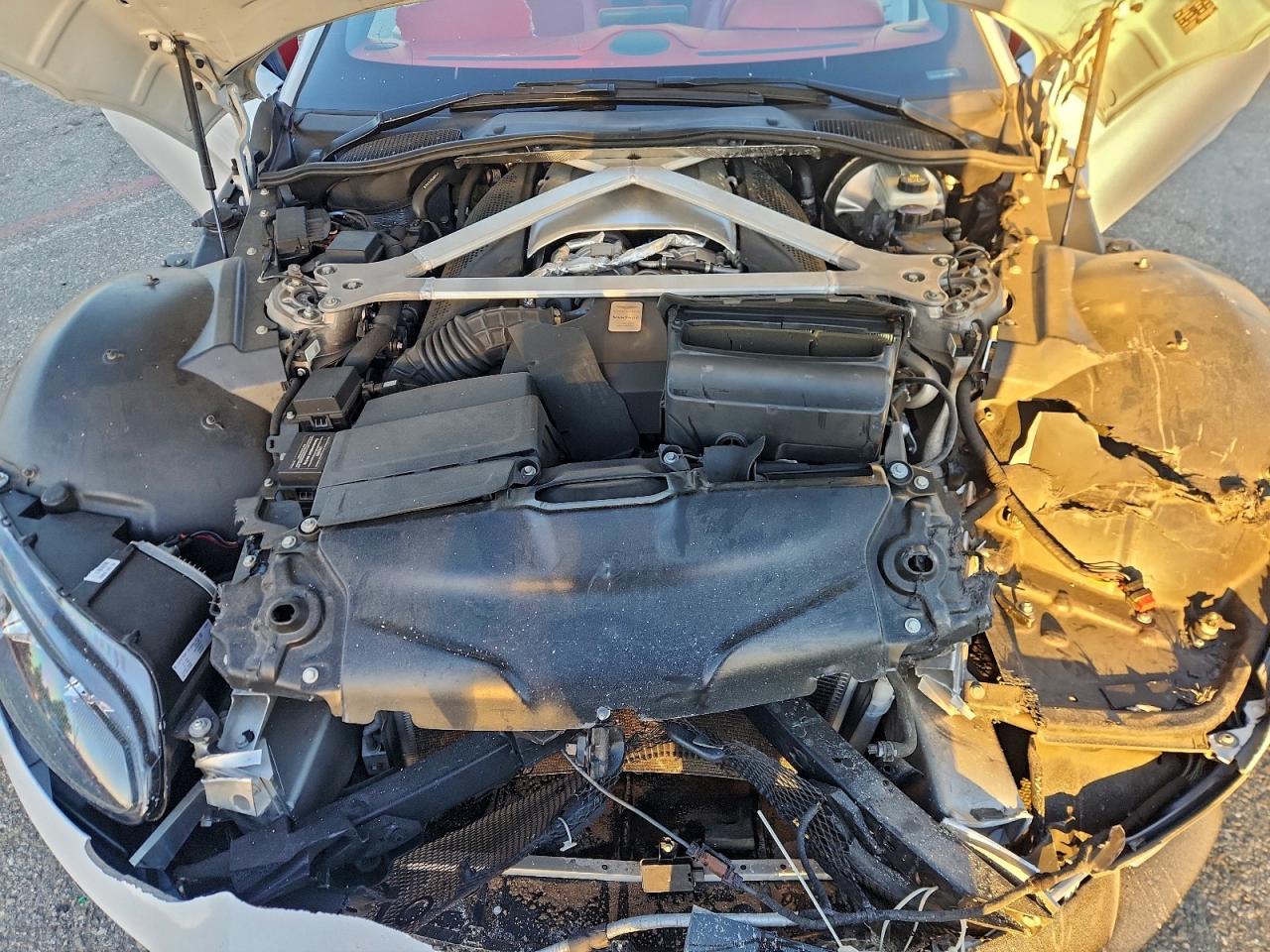 2019 Aston Martin Vantage VIN: SCFSMGAW0KGN01121 Lot: 95529645