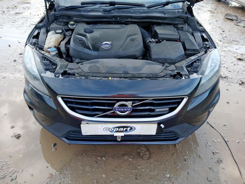 2014 VOLVO V40 D4 [190] R DESIGN 5DR GEARTRONIC