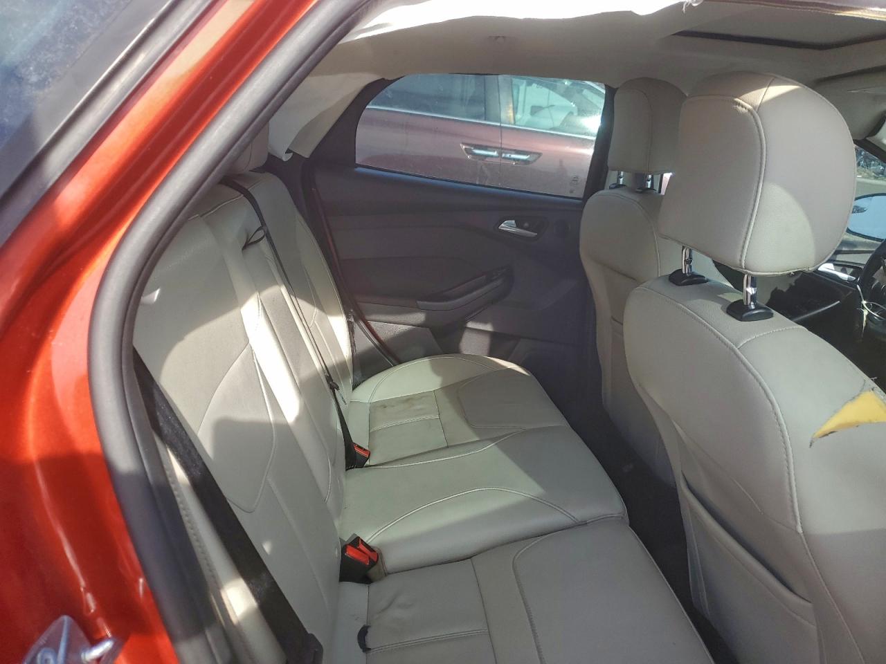 2018 Ford Focus Titanium VIN: 1FADP3N23JL325126 Lot: 95516245