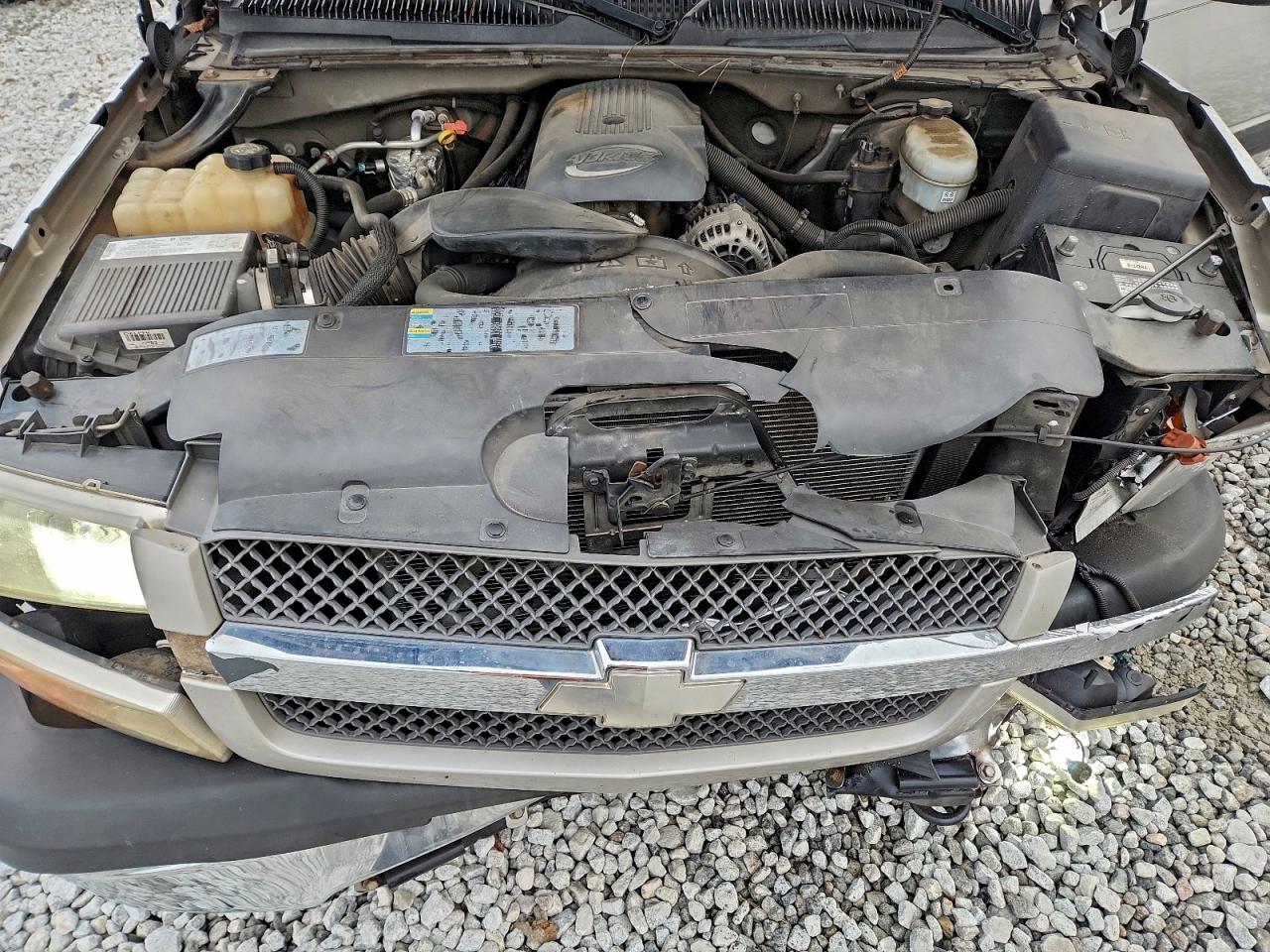 2004 Chevrolet Silverado C1500 VIN: 2GCEC19T241191270 Lot: 94685945