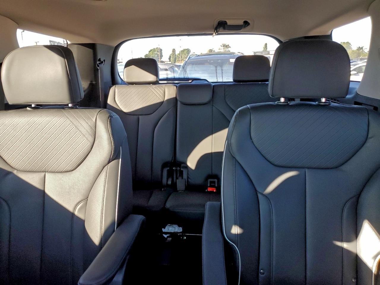 2023 Hyundai Palisade Sel VIN: KM8R24GE1PU522631 Lot: 96118905