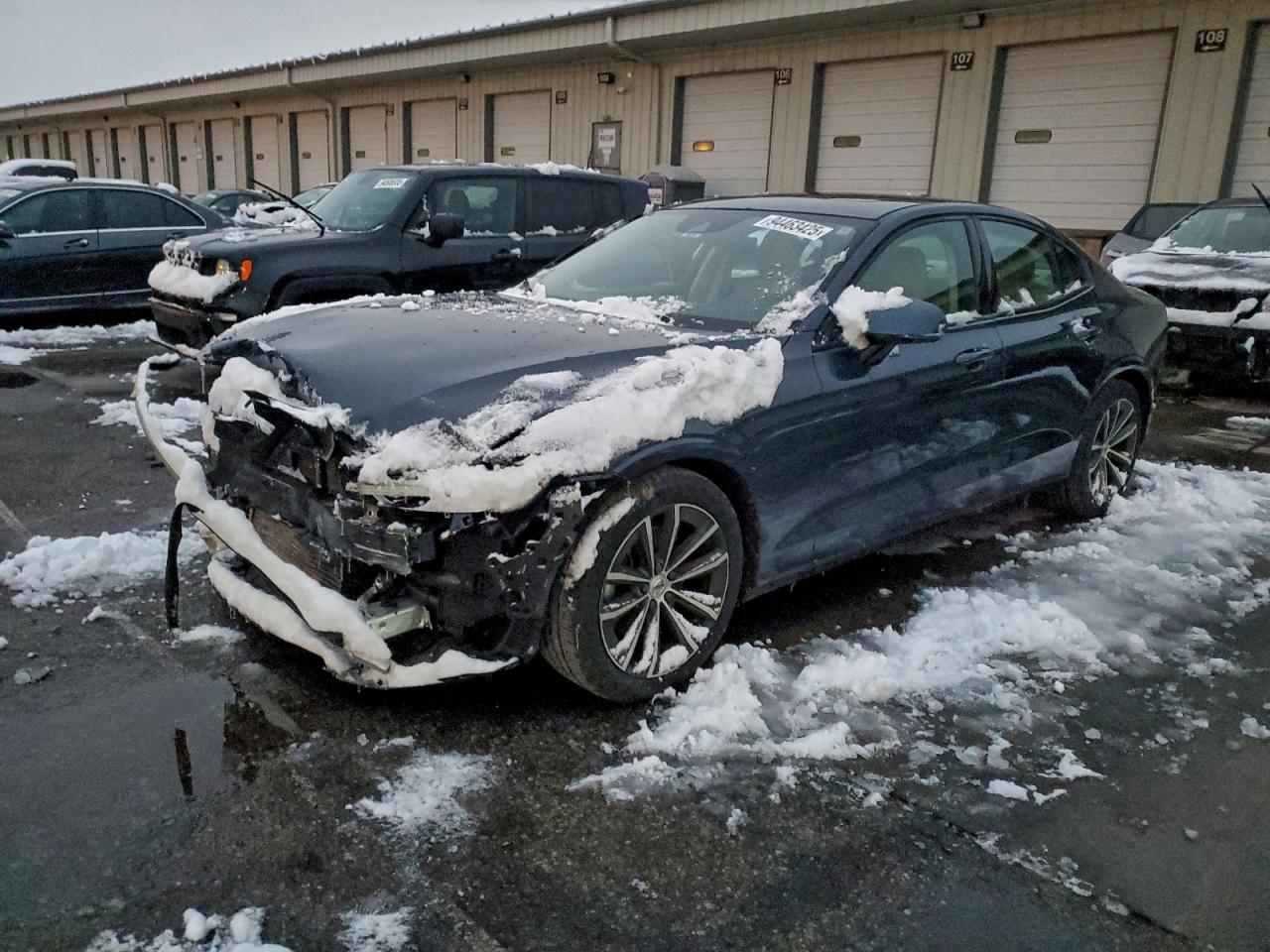 2021 Volvo S60 T5 Momentum