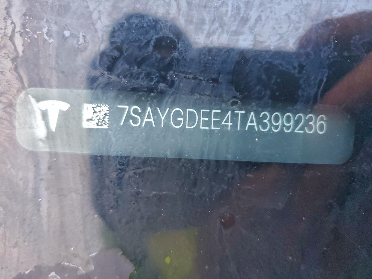 2026 Tesla Model Y VIN: 7SAYGDEE4TA399236 Lot: 95666345