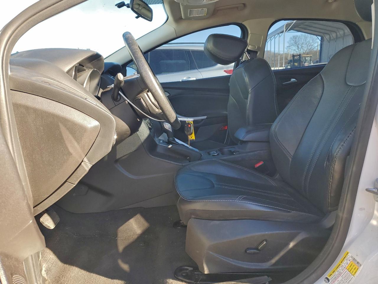 2014 Ford Focus Se VIN: 1FADP3K24EL268641 Lot: 97163175