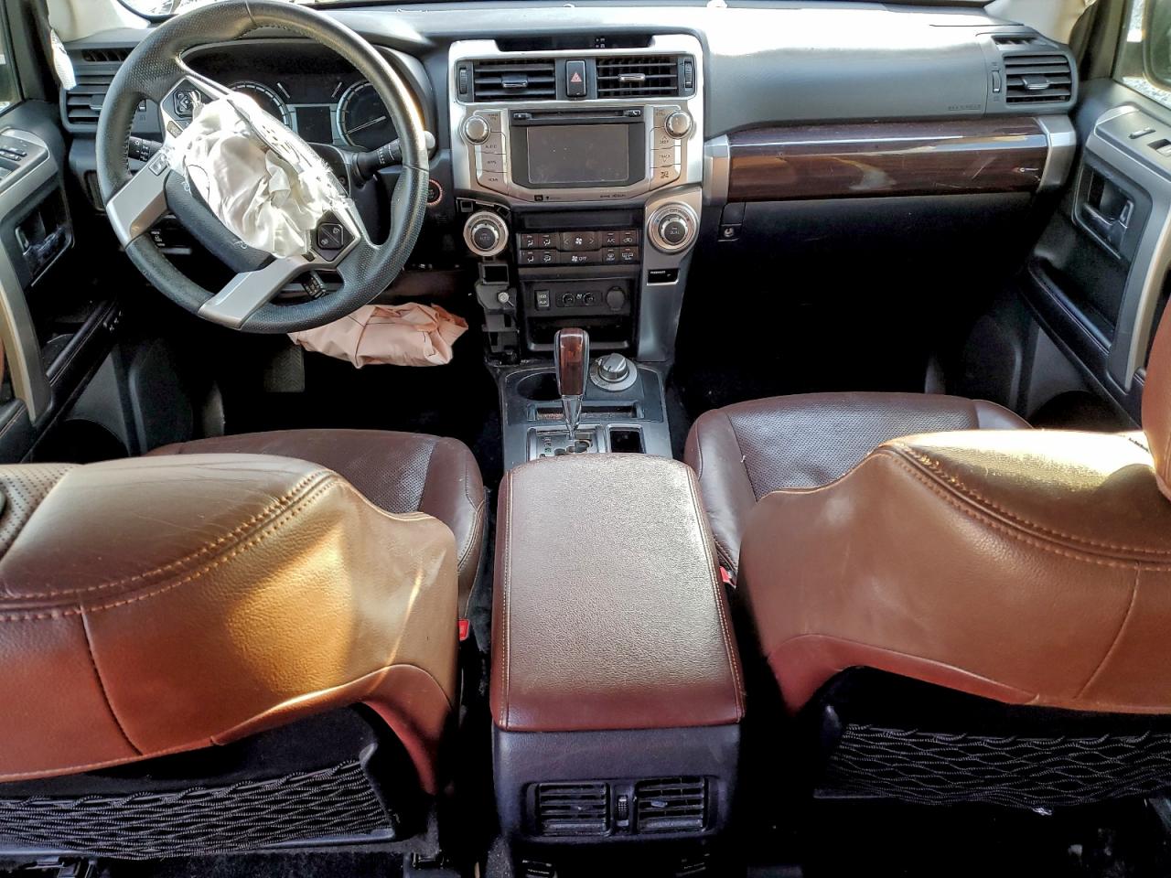 2018 Toyota 4Runner Sr5/Sr5 Premium VIN: JTEBU5JR9J5577682 Lot: 94941745