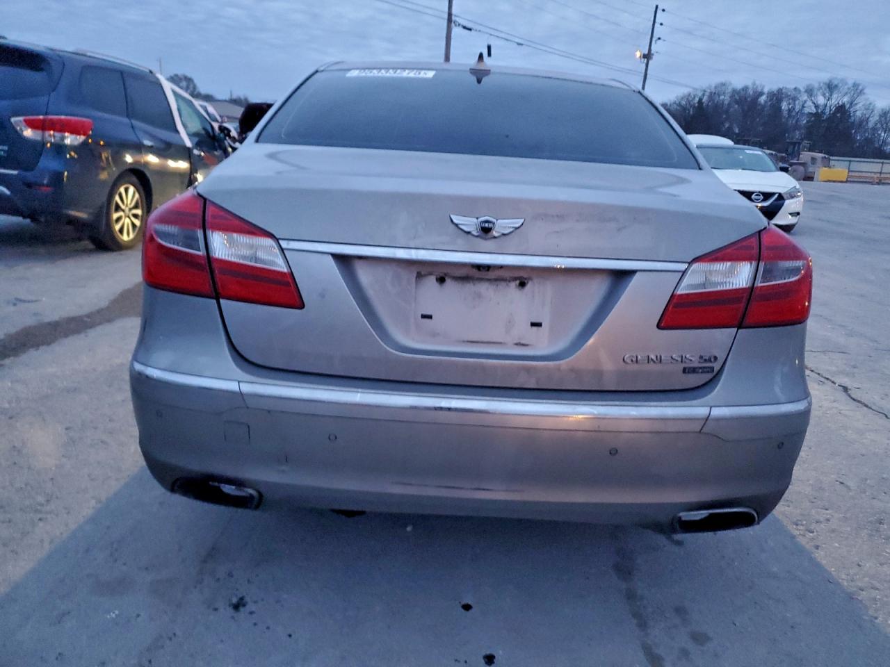 2013 Hyundai Genesis 5.0L VIN: KMHGC4DH3DU220157 Lot: 95333275