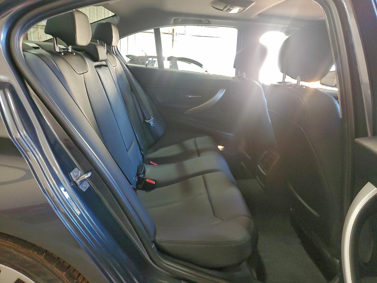 2016 BMW 320 Xi VIN: WBA8E5G52GNT40988 Lot: 95434295