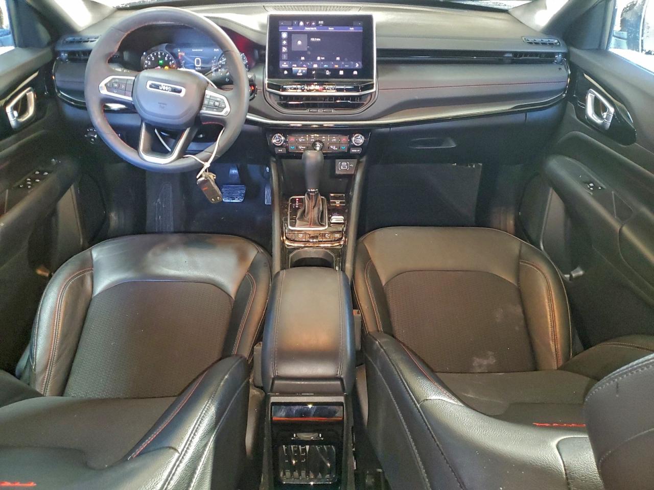 2025 Jeep Compass Trailhawk VIN: 3C4NJDDN0ST519118 Lot: 95796275