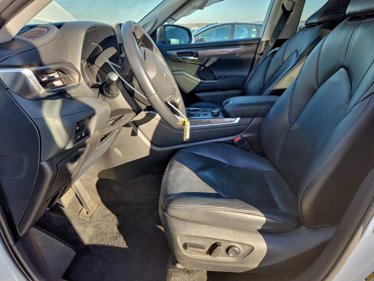 2021 Toyota Highlander Limited VIN: 5TDDZRBH1MS132685 Lot: 95905625