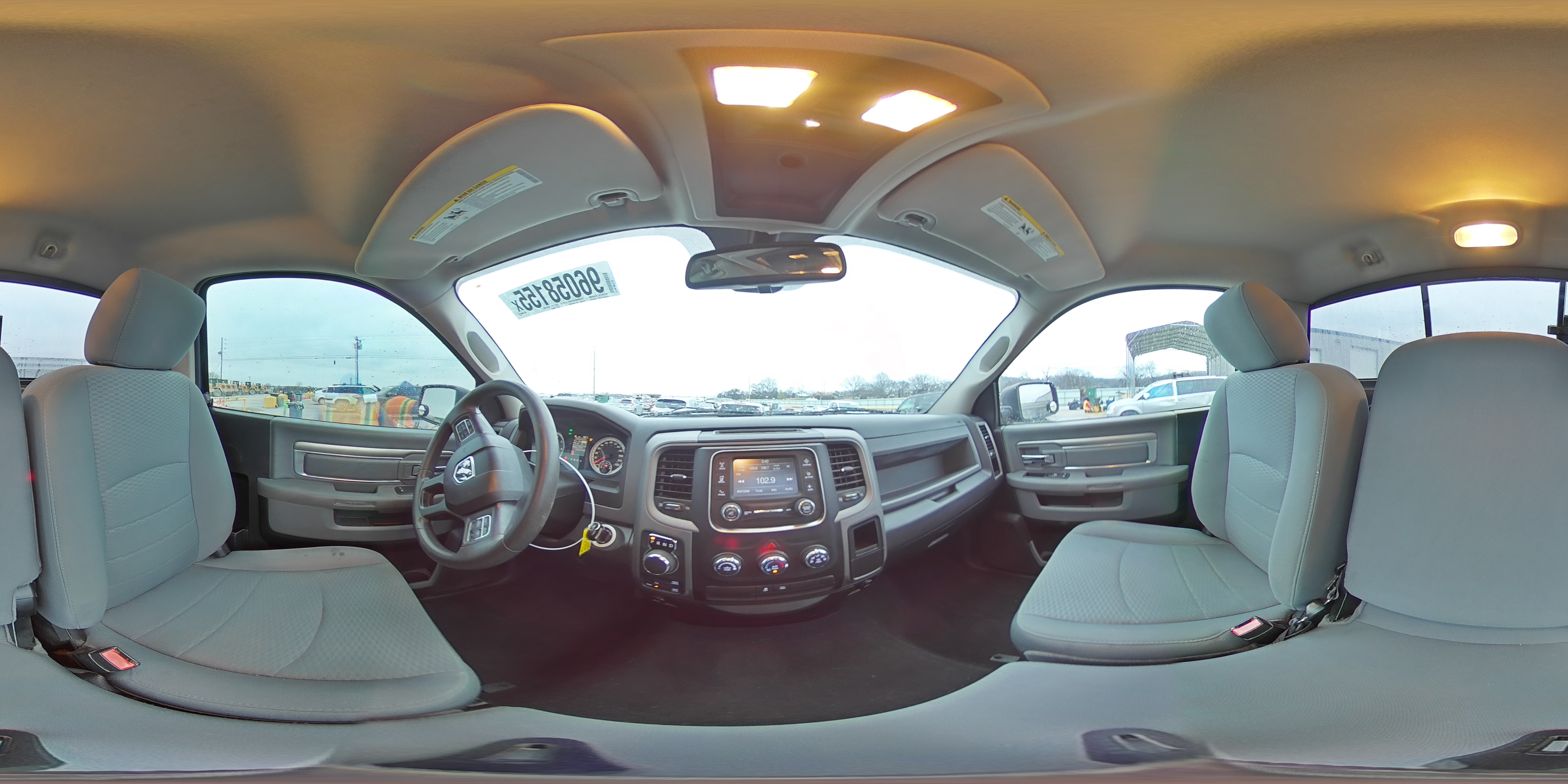 2016 Ram 1500 St VIN: 3C6JR7AT4GG110042 Lot: 96058155