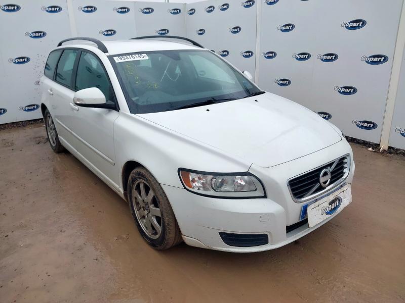 2011 VOLVO V50 D2 [115] ES 5DR