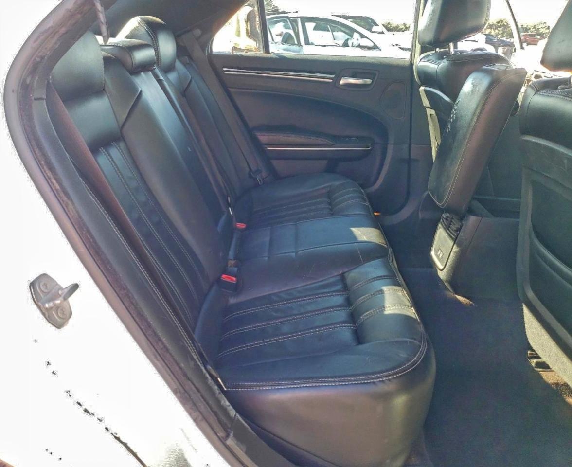 2017 Chrysler 300 S VIN: 2C3CCABGXHH552086 Lot: 94802765