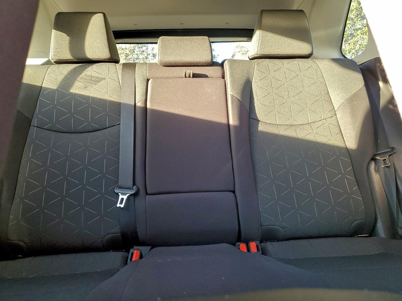 2021 Toyota Rav4 Xle VIN: 2T3W1RFV4MC147634 Lot: 94948975