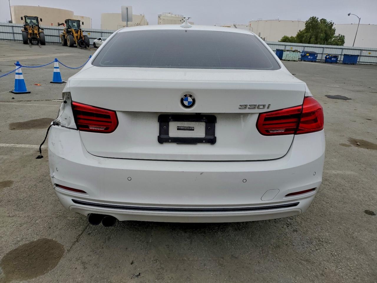 2017 BMW 330 I VIN: WBA8B9G58HNU50672 Lot: 92118525