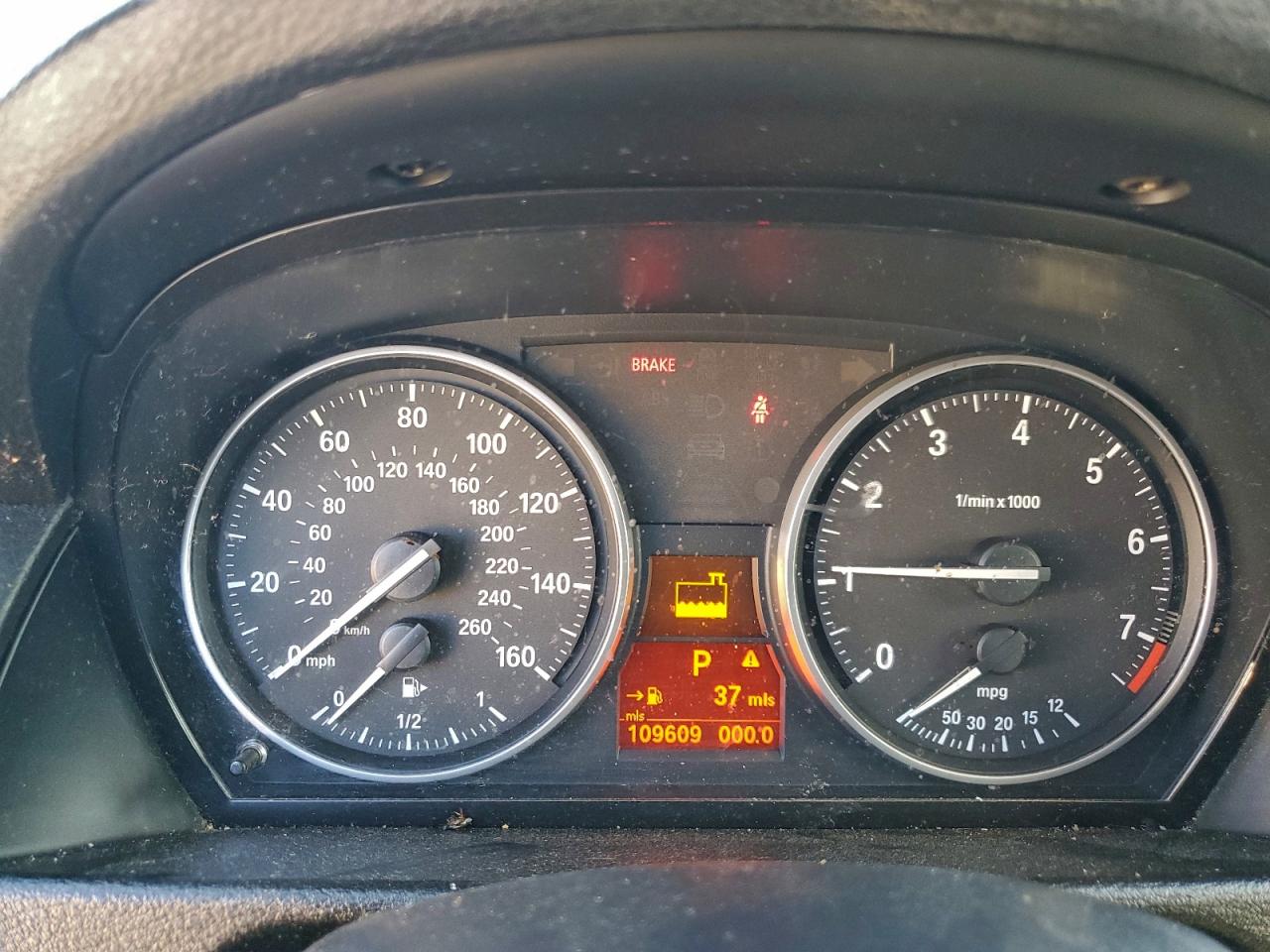 Фото: WBAVM1C55DVW42467