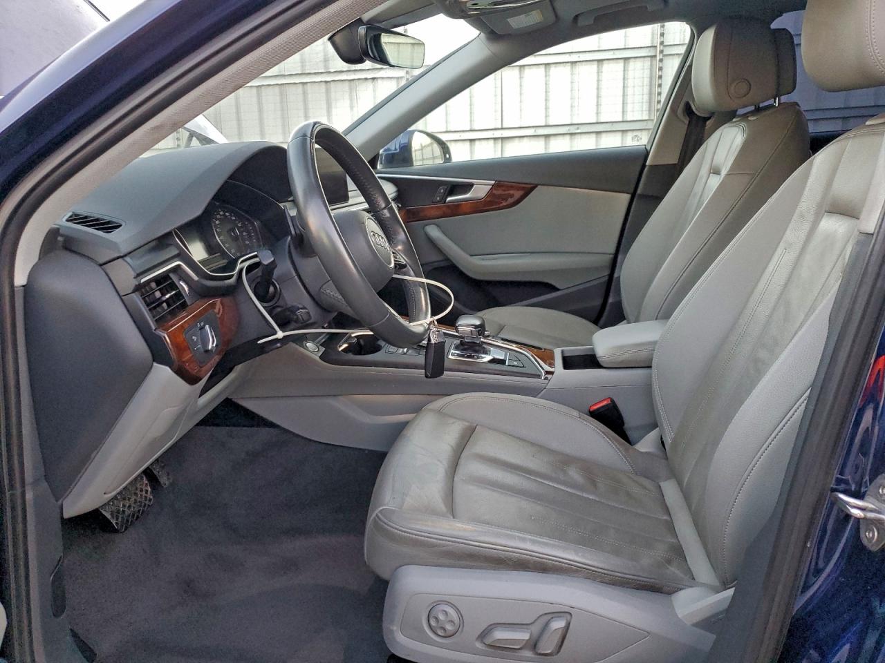 2019 Audi A4 Premium VIN: WAUGMAF42KA015435 Lot: 94298345