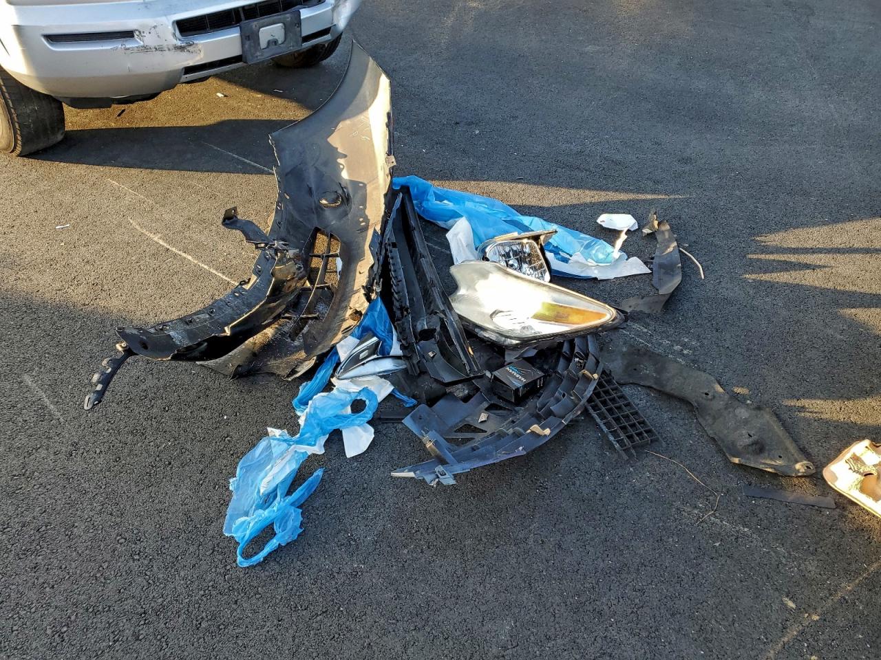 2015 Nissan Versa Note S VIN: 3N1CE2CP1FL370309 Lot: 94764275