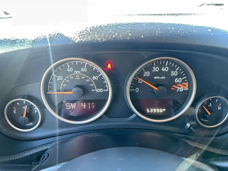 Parquets JEEP WRANGLER 2016 Srebrny